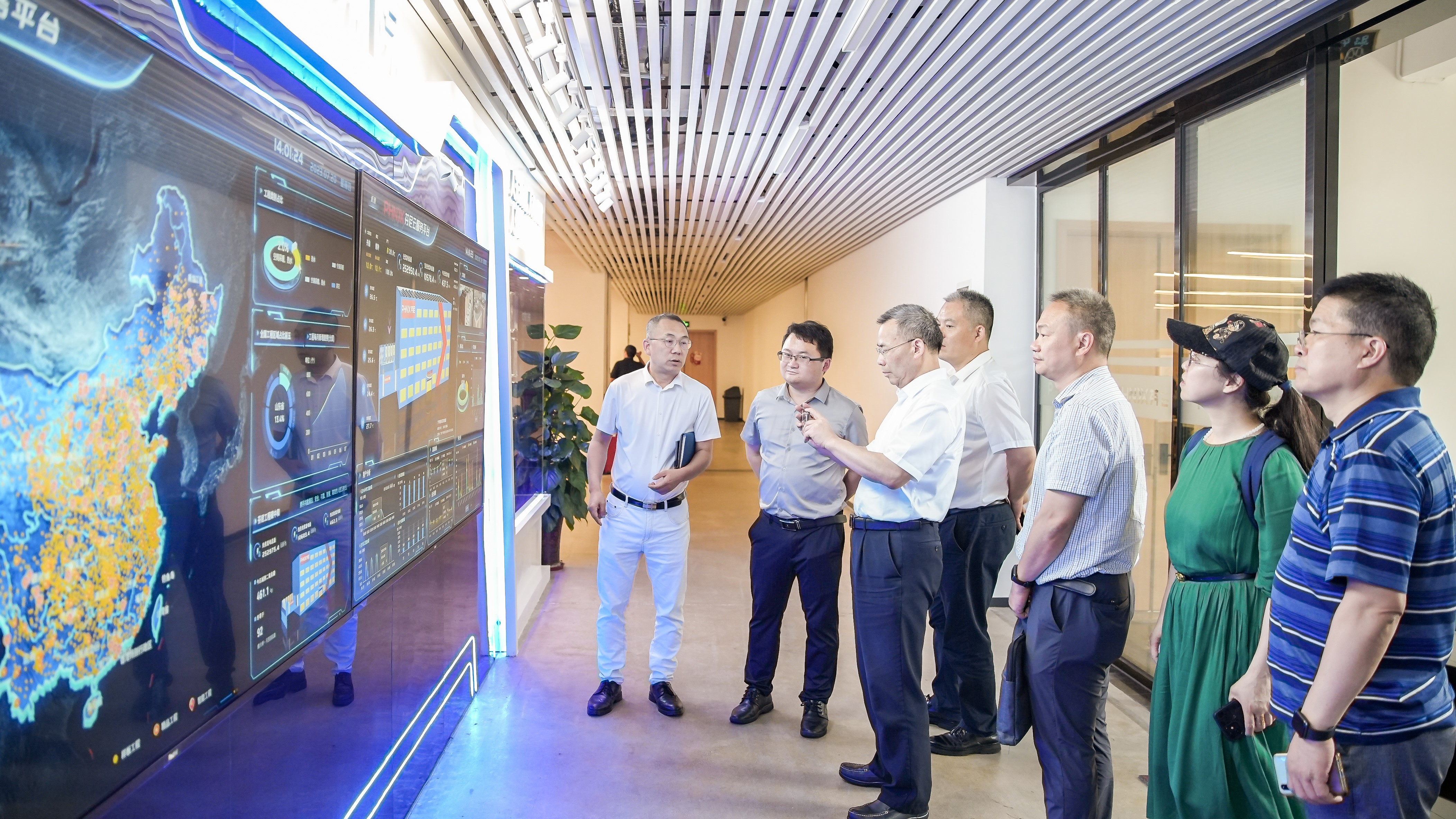 國家發展改革委赴芬尼開展新能源產業民營企業綠色發展調研